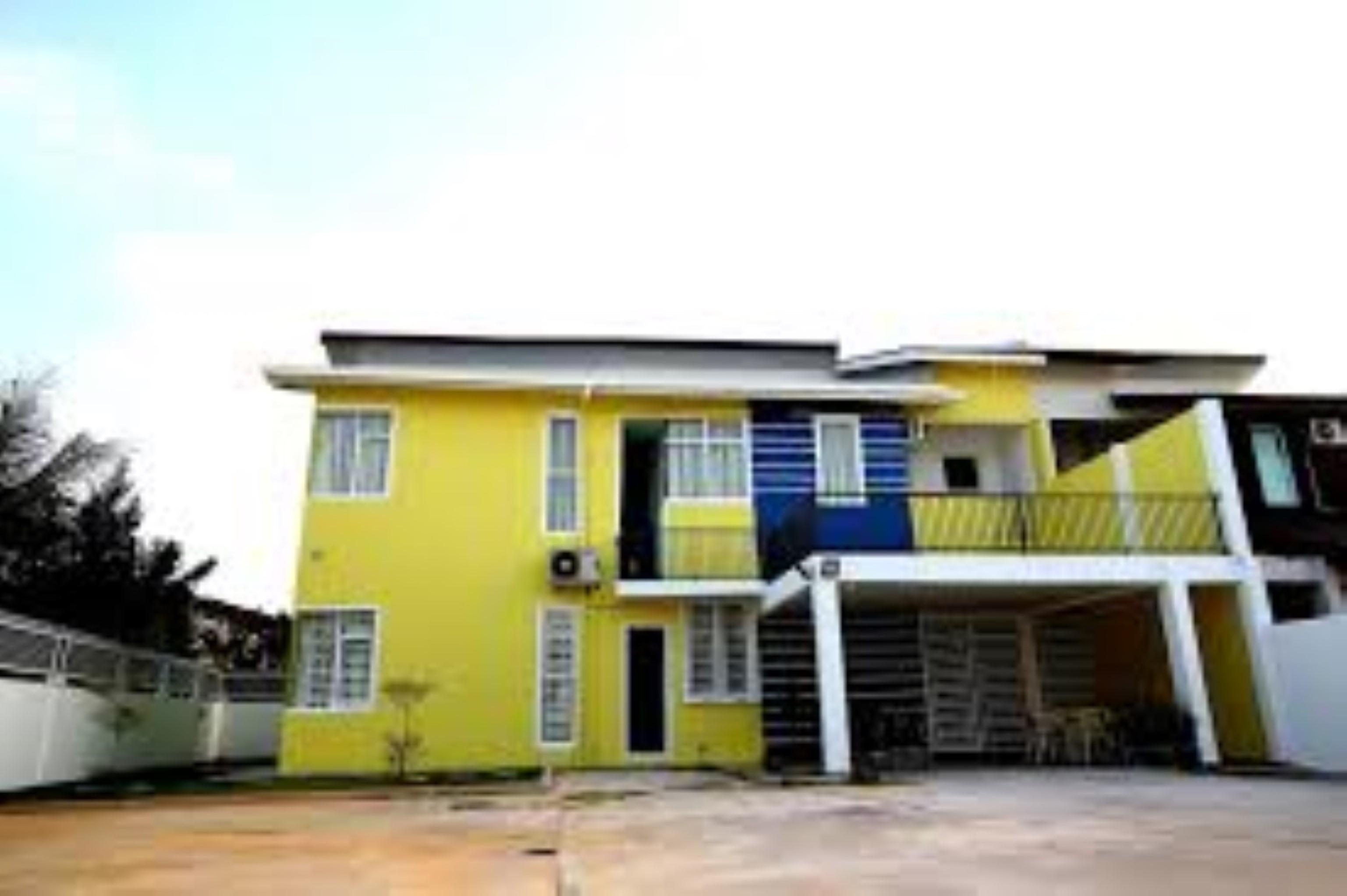 Oyo 90132 Come Inn Premium Kuala Terengganu Exterior foto