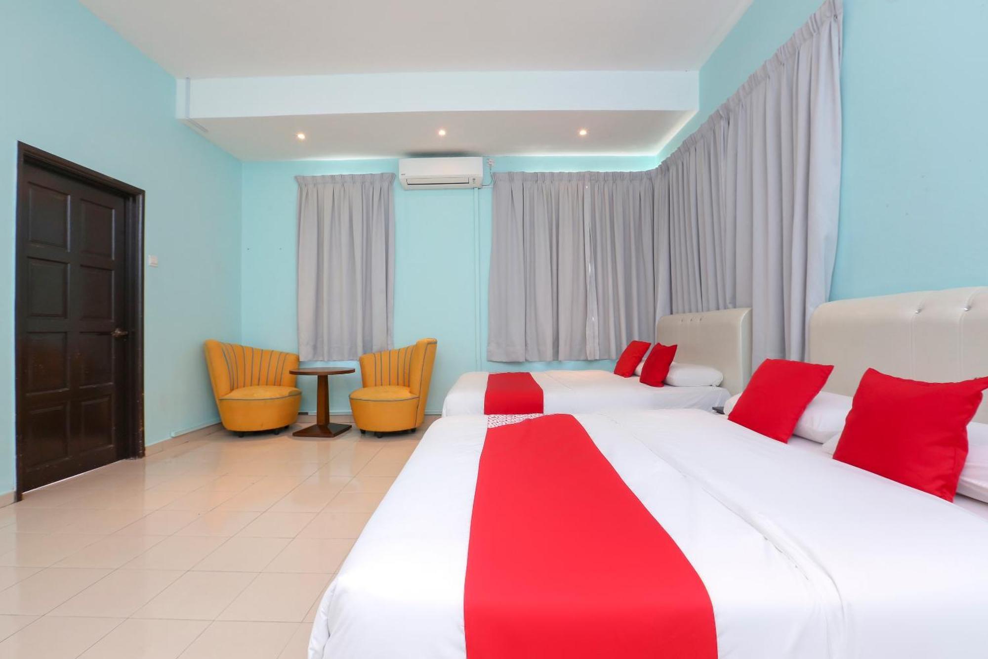 Oyo 90132 Come Inn Premium Kuala Terengganu Exterior foto