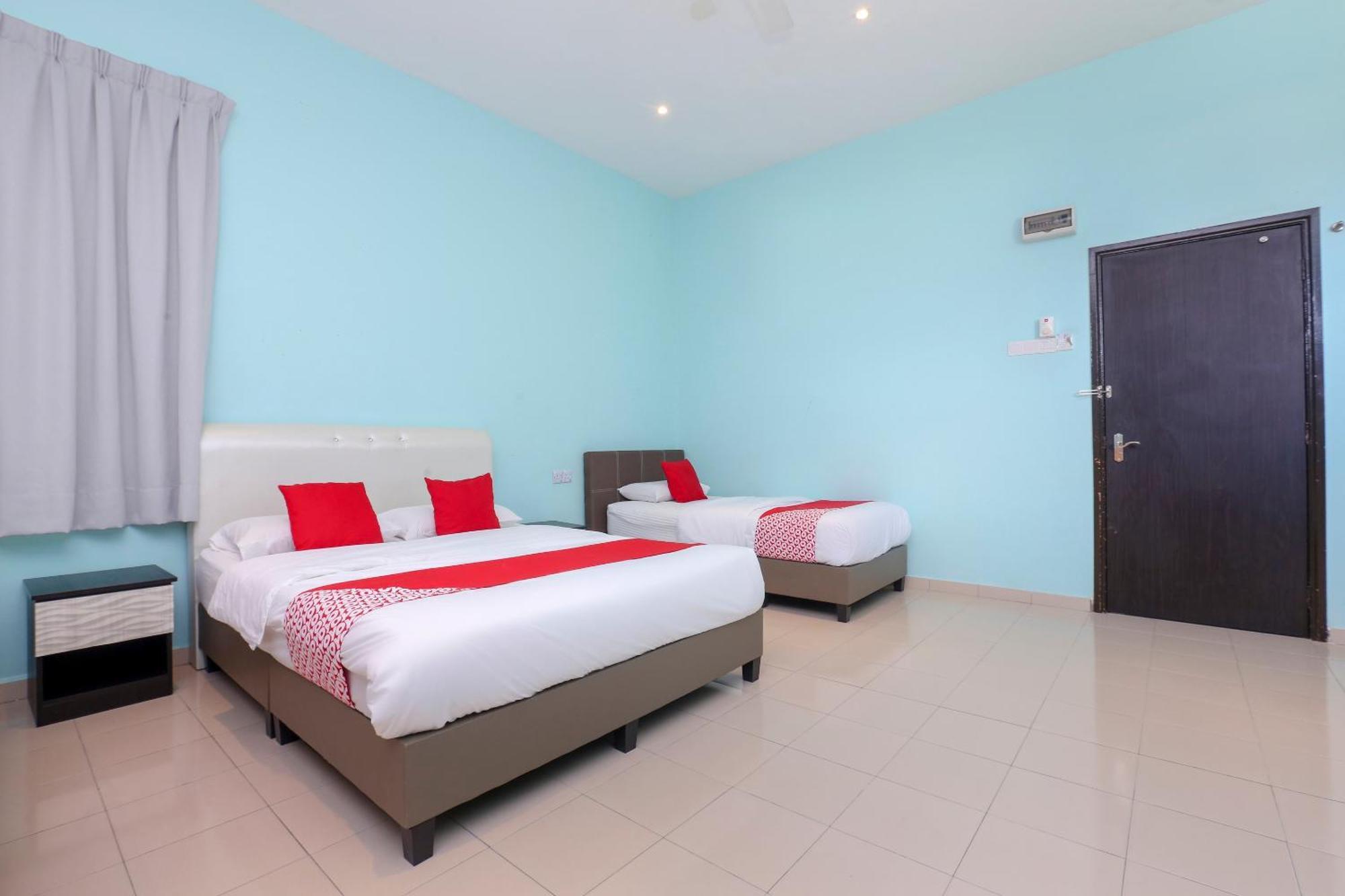 Oyo 90132 Come Inn Premium Kuala Terengganu Exterior foto